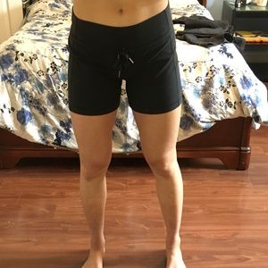 LULULEMON shorts size 6